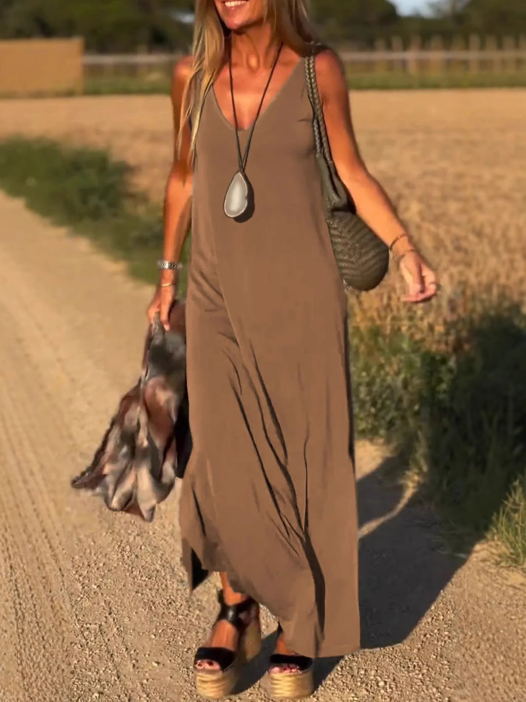 Evelyne | V-Neck Sleeveless Maxi Summer Dress