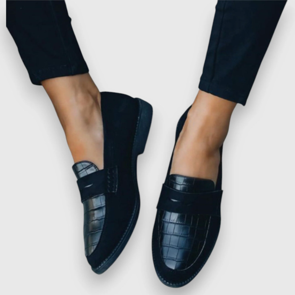 Daphne | Textured Slip-On Loafers with Contrast Panels