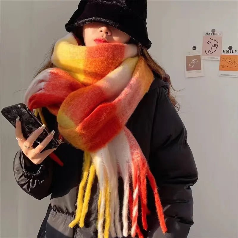 Natividad | Checked Scarf with Fringed Ends