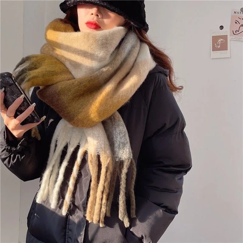 Natividad | Checked Scarf with Fringed Ends