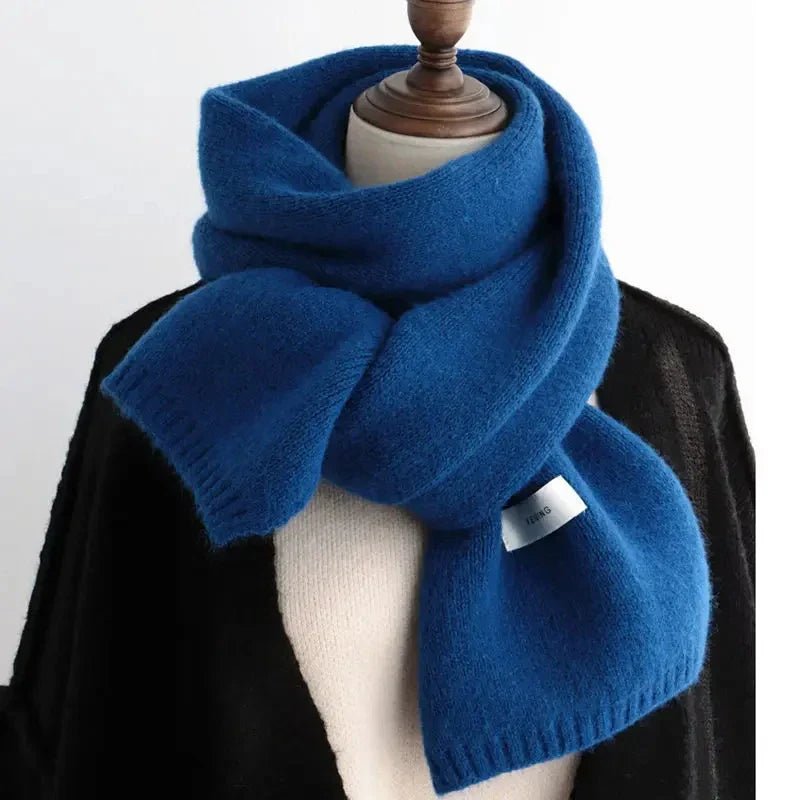 Eloisa | Knitted Scarf with Ribbed Ends