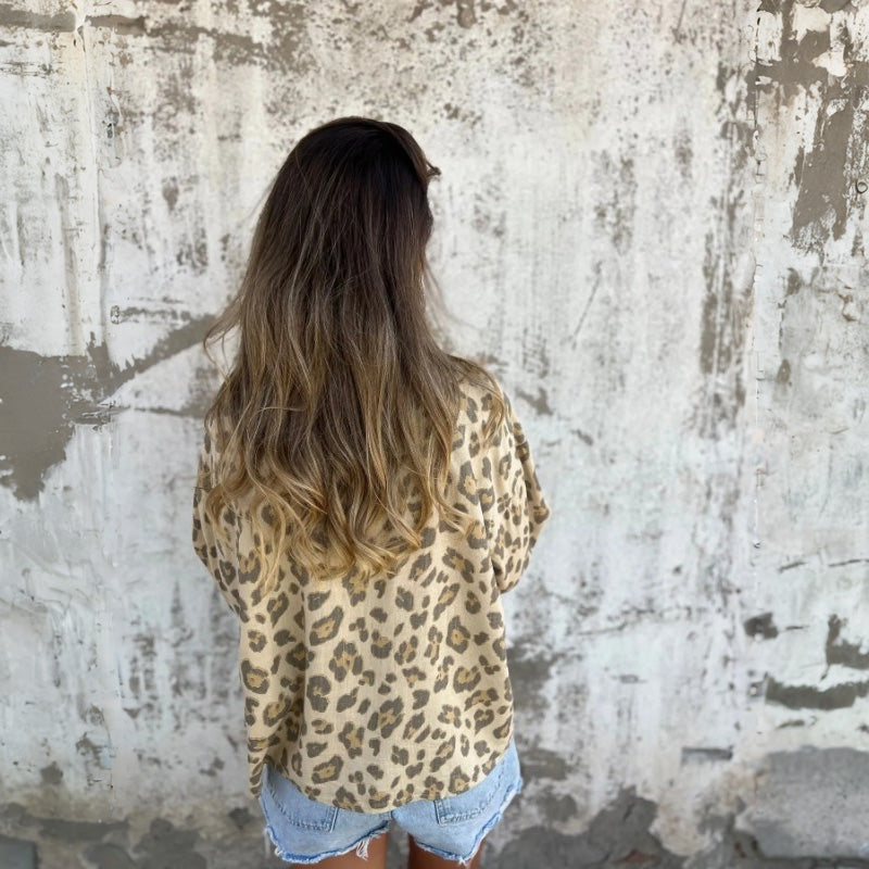 Leely | Leopard Print Long Sleeve Shirt